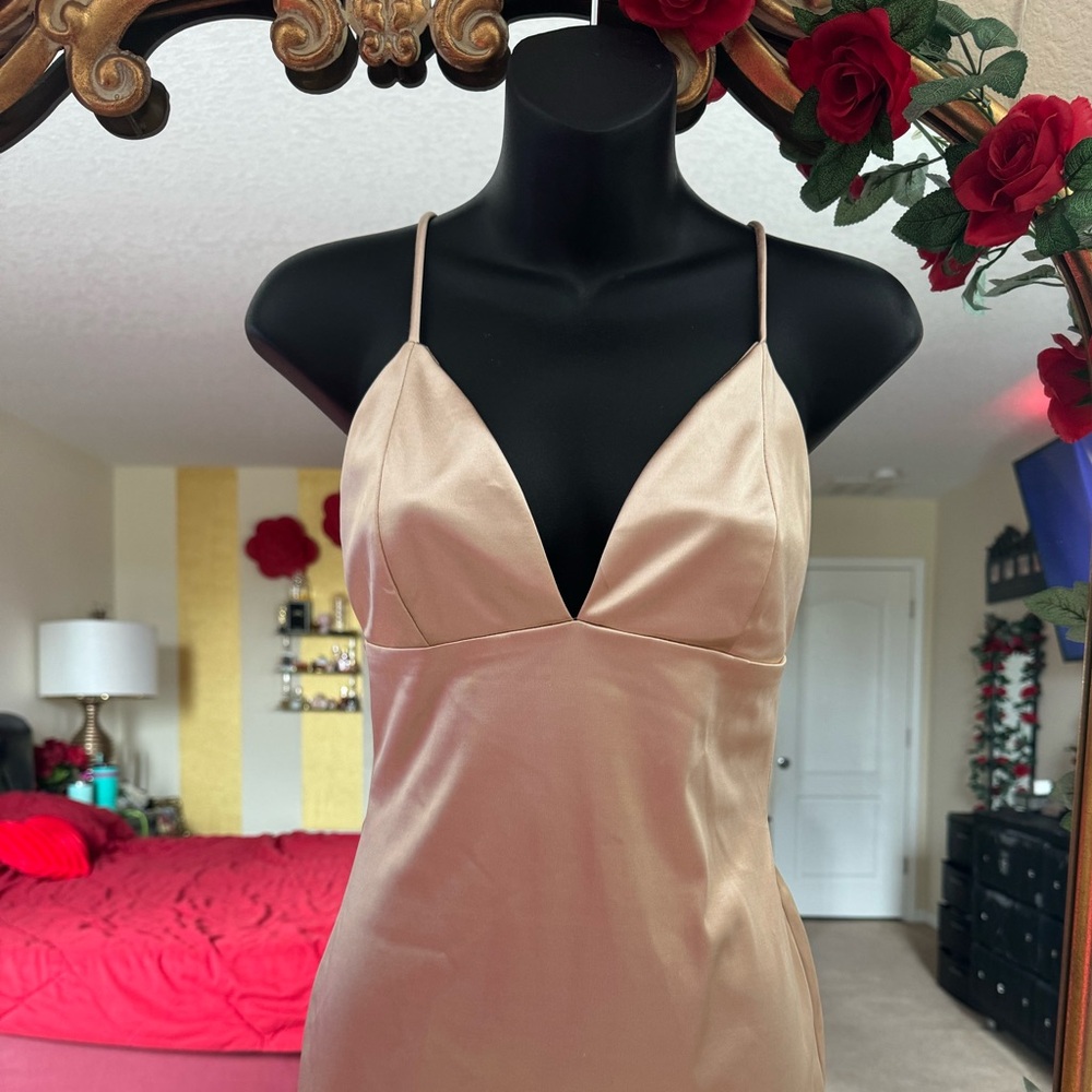 Fashion Nova mini satin‎ dress - Medium